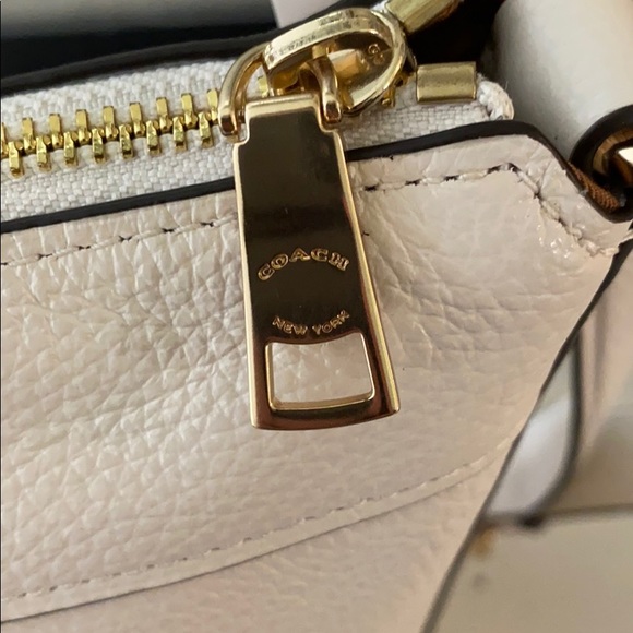 Coach Paxton Duffle purse - Picture 5 of 8